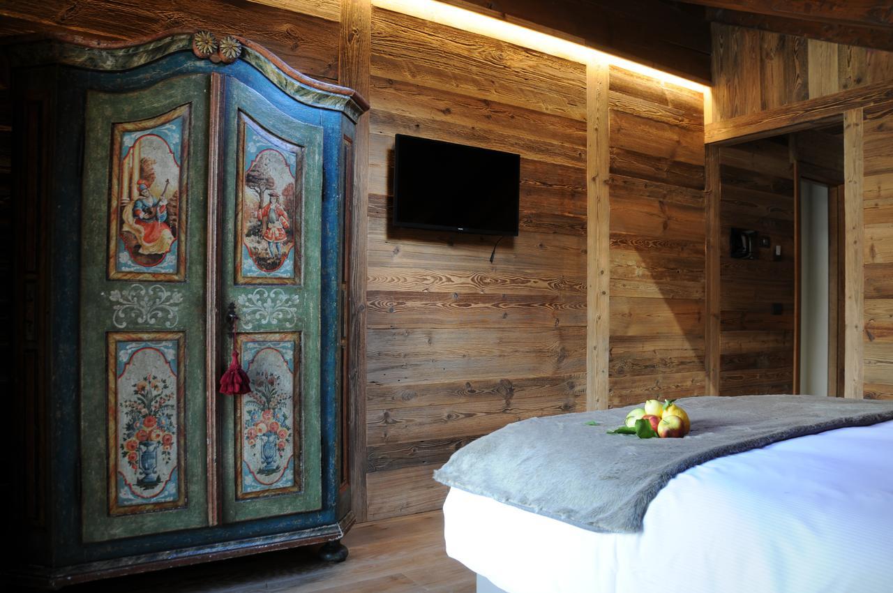 L'Abri Des Amis Hotel Courmayeur Luaran gambar