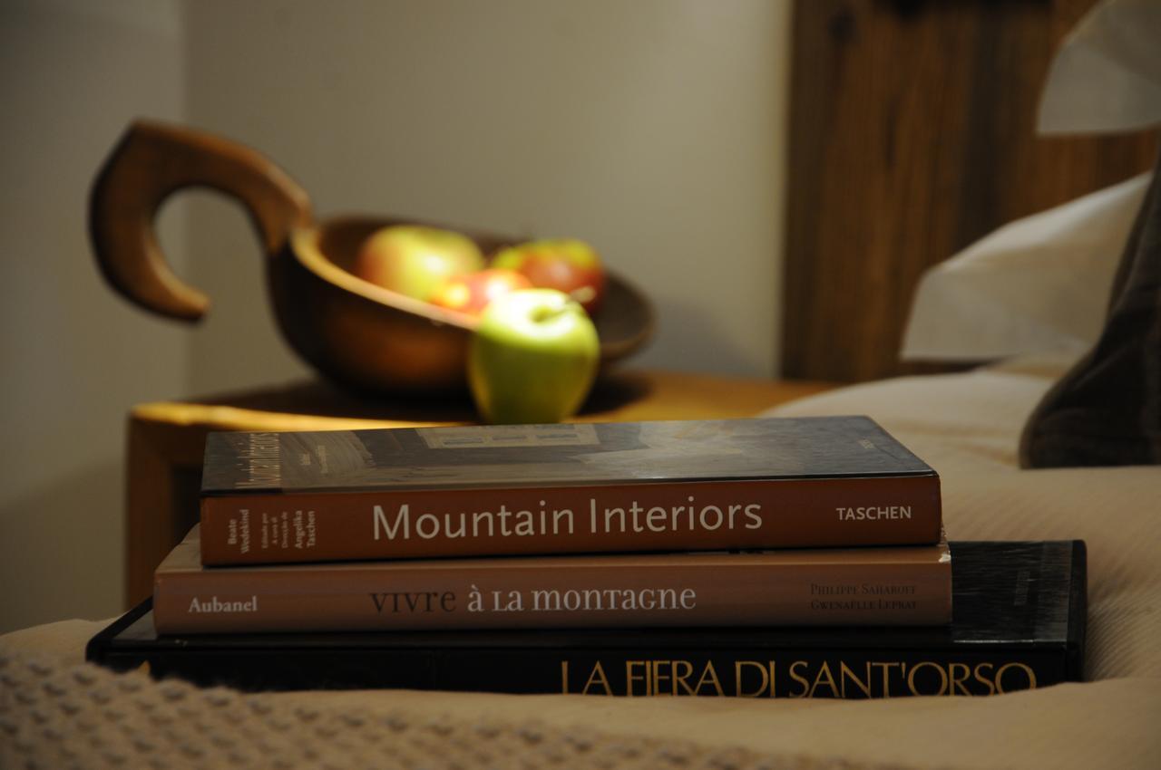 L'Abri Des Amis Hotel Courmayeur Luaran gambar