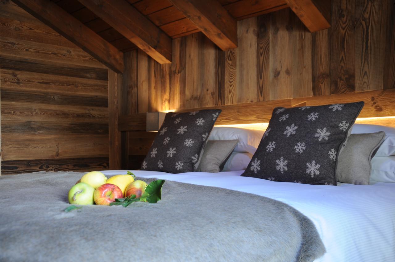 L'Abri Des Amis Hotel Courmayeur Luaran gambar